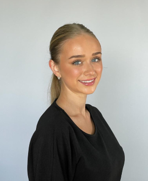 Registered Nurse Zoe